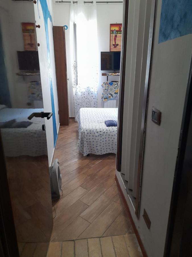 Rarisa Centro Naples